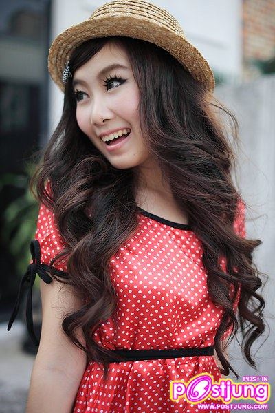 พลอยฝนน่ารัก