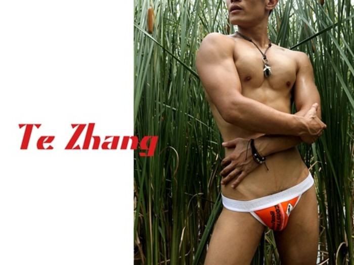 หนุ่มจีนสุดหล่อมาเต็มเซ็ต