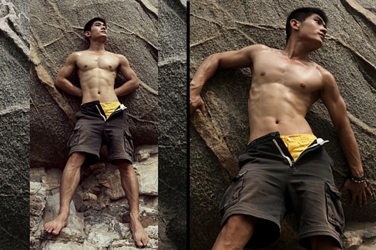 หนุ่มจีนสุดหล่อมาเต็มเซ็ต