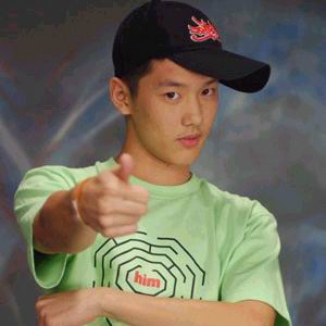 เต้ย ธโนทัย เอื้ออมรรัตน์