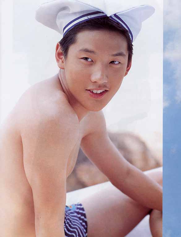 เต้ย ธโนทัย เอื้ออมรรัตน์