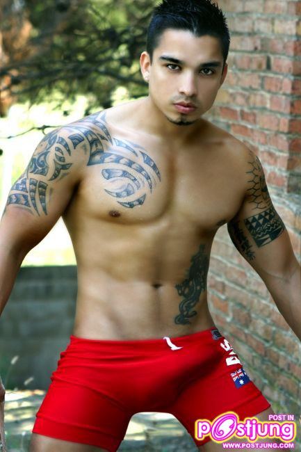 หนุ่มลาตินโชว์หวิว(ไมโป้)