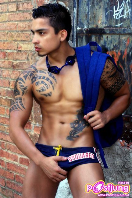 หนุ่มลาตินโชว์หวิว(ไมโป้)