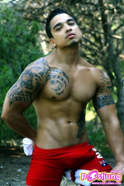 หนุ่มลาตินโชว์หวิว(ไมโป้)