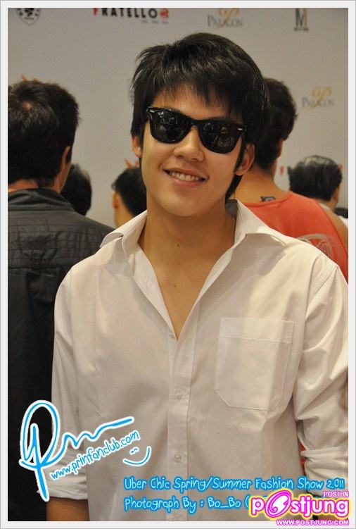 ภาพซ้อมเดินแบบงานUber chic spring summer fashion 2011
