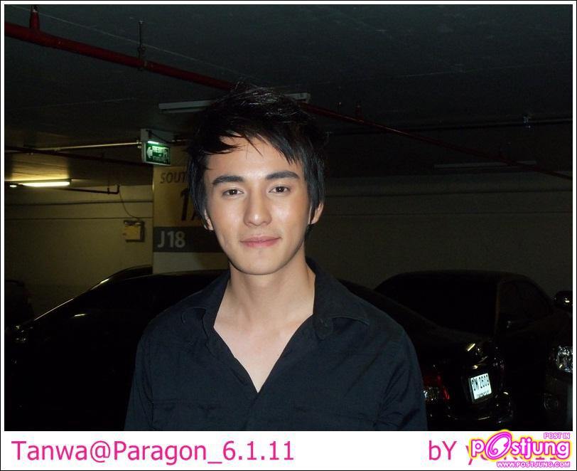 ภาพซ้อมเดินแบบงานUber chic spring summer fashion 2011