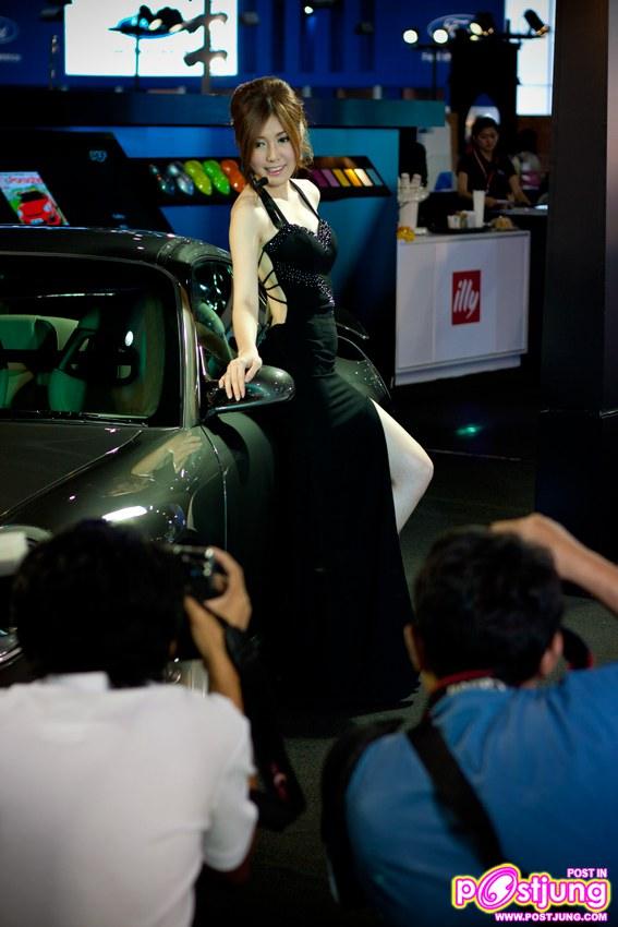 ก็รถมันสวยอะ  ไม่มีไร