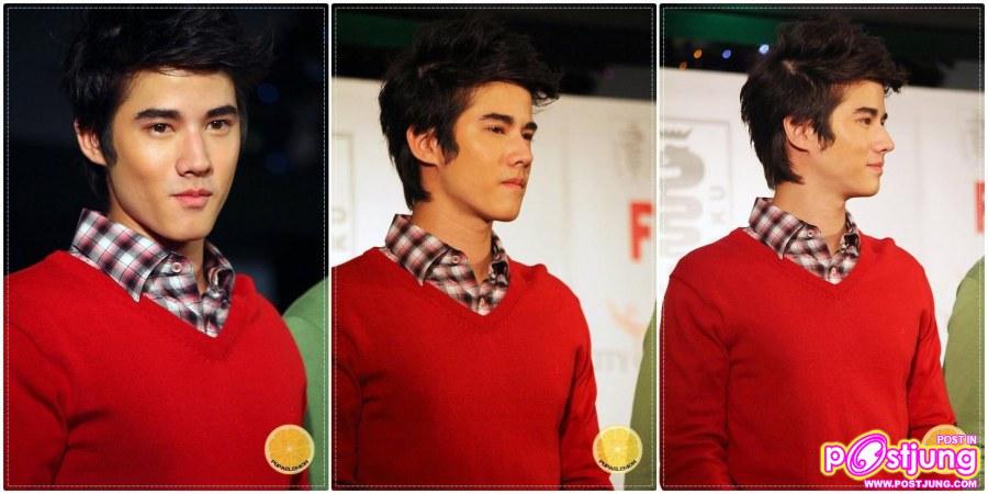 มาริโอ้ เดินแบบงานUber Chic Spring Summer Fashion  2011