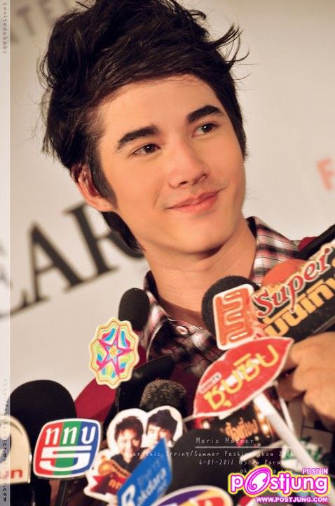 มาริโอ้ เดินแบบงานUber Chic Spring Summer Fashion  2011