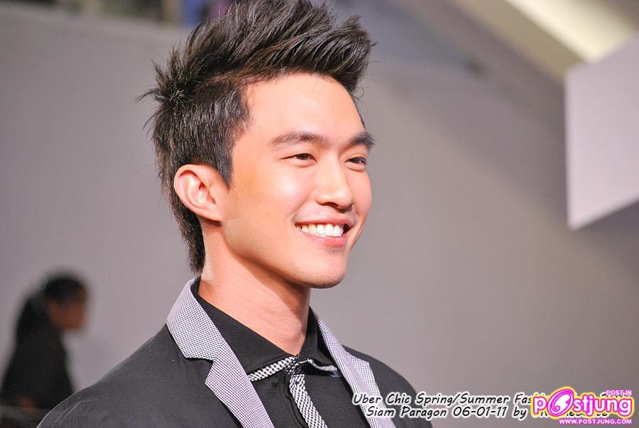 (ดารา-นักร้องชาย) งานเดินแบบ Uber Chic Spring & Summer Fashion 2011 @ Siam Paragon