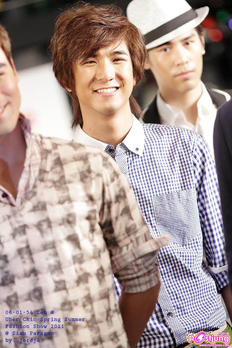 (ดารา-นักร้องชาย) งานเดินแบบ Uber Chic Spring & Summer Fashion 2011 @ Siam Paragon