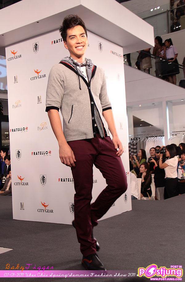 (ดารา-นักร้องชาย) งานเดินแบบ Uber Chic Spring & Summer Fashion 2011 @ Siam Paragon