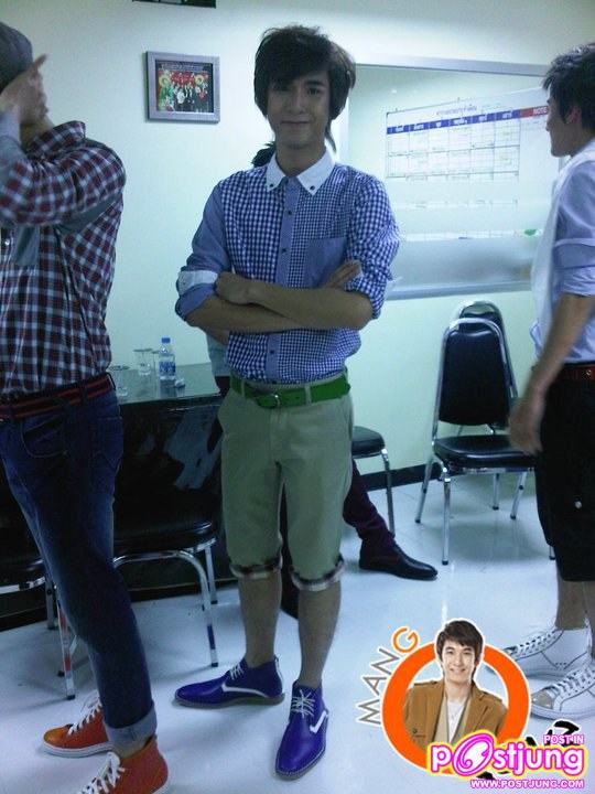 (เก็บตก) เซน&สิงโต งานUber chic spring summer fashion 2011