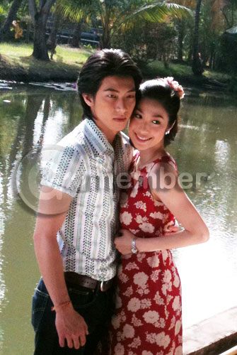 "กัน-โตโน่-สน-เอ้ก" นำทีมเปิดกล้องละคร เรือนแพ