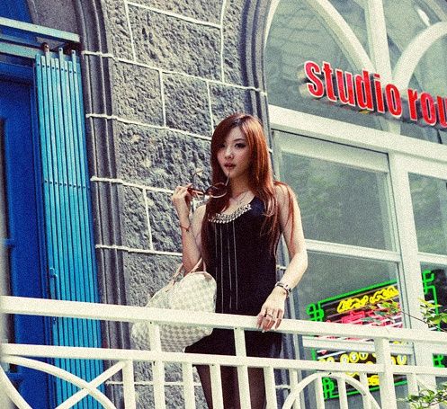 มียา สวยแบบนี้ให้ใจเลย :P