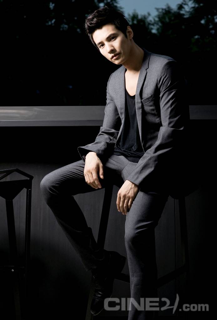 มาดูพัฒนาการความหล่อ ของ วอน บิน กัน