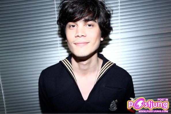 ซันนี่ @CHEEZE LOOKER vol. 1 no. 2 January 2011