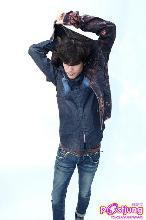 ซันนี่ @CHEEZE LOOKER vol. 1 no. 2 January 2011