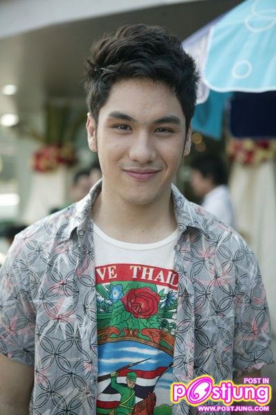 ภาพงานบวงสรวงภาพยนตร์ เหลือแหล่