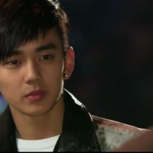 Hwang Baek Hyun (Yoo Seung Ho) VS Hong Chan Doo (Lee Hyun Woo)