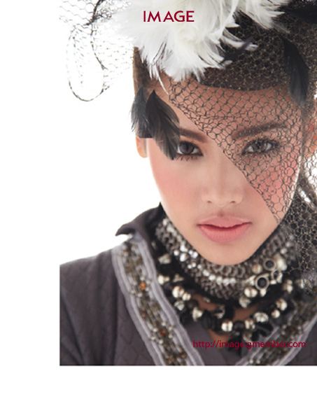 มิ้นต์ ญาญ่า มาร์กี้ คิมเบอลี่ @IMAGE January 2011