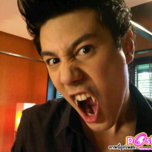 พี่โดมเป็นแวมไพร์ไปแล้ว ช่วยด้วย