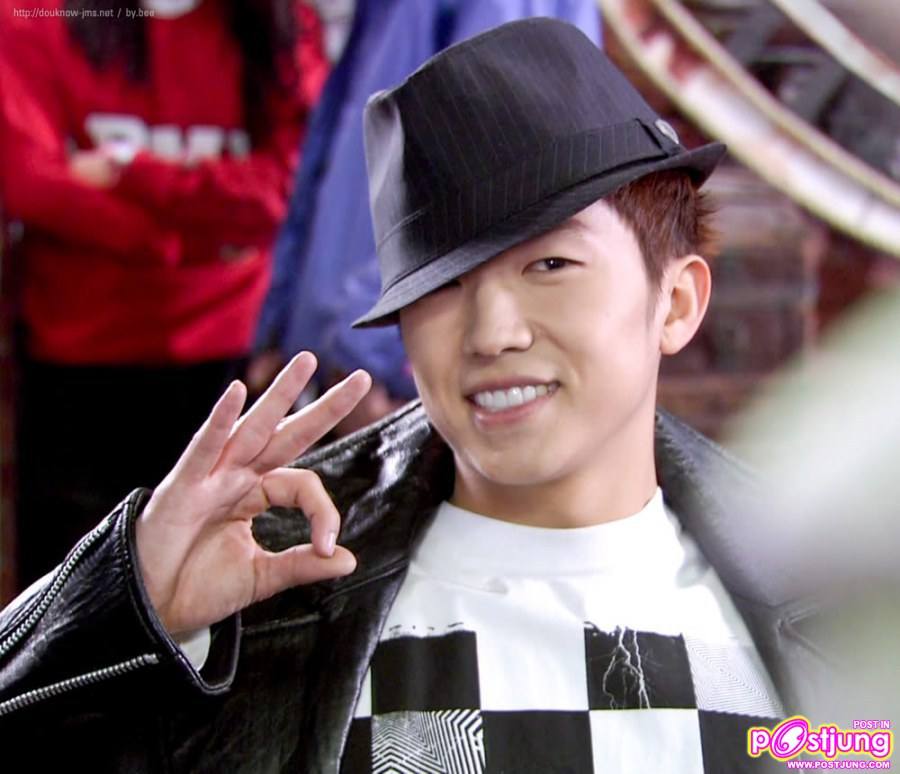 ๋Jang Wooyoung จางอูยอง