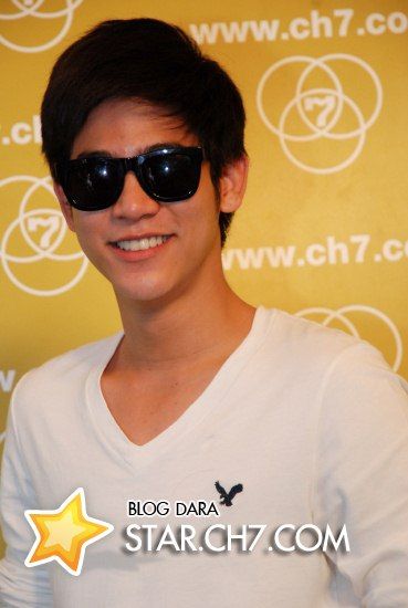 พอร์ช ศรัณย์ งานเยี่ยมเยือน 7 สี