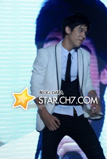 พอร์ช ศรัณย์ งานเยี่ยมเยือน 7 สี