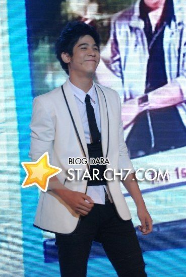 พอร์ช ศรัณย์ งานเยี่ยมเยือน 7 สี