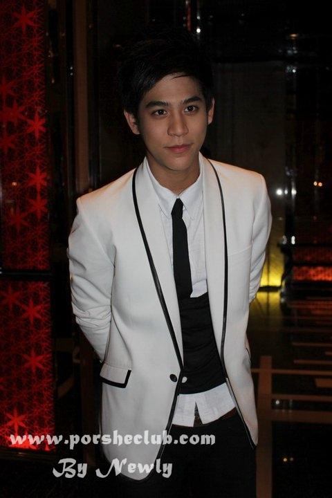 พอร์ช ศรัณย์ งานเยี่ยมเยือน 7 สี