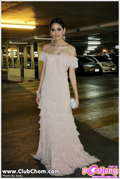 ชมพู่ งานคมชัดลึก อวอร์ด ครั้งที่ 8