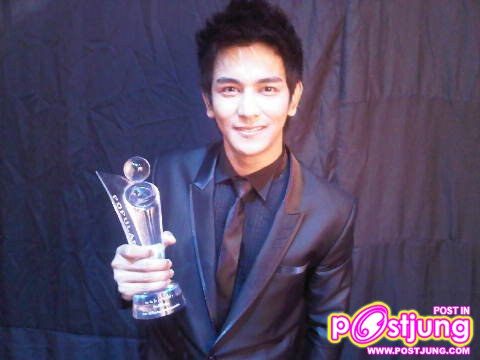 รุจ &กัน [the star] งานคมชัดลึก อวอร์ด ครั้งที่ 8