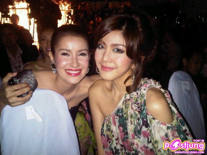 หนูนา เต๋อ เก้า เฟม งานคมชัดลึก อวอร์ด ครั้งที่ 8