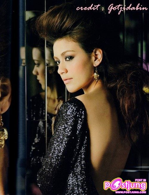 คิมเบอลี่ @ขวัญเรือน vol.940 Jan.2011