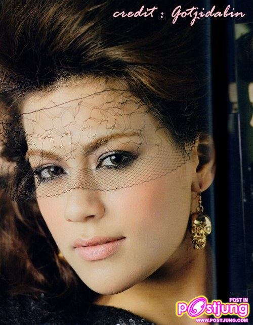 คิมเบอลี่ @ขวัญเรือน vol.940 Jan.2011