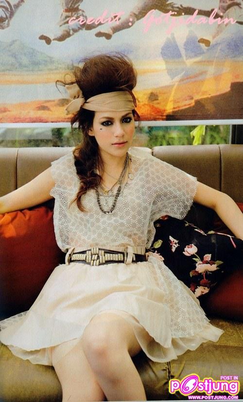 คิมเบอลี่ @ขวัญเรือน vol.940 Jan.2011