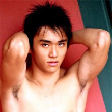 ผู้ชายน่ารัก กับกางเกงแนบเนื้อ