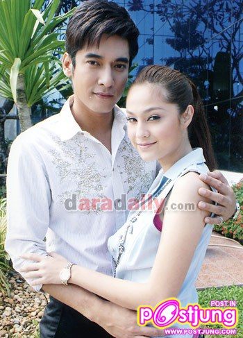 รวมมิตรขวัญถ่ายรูปคู่กับดารา