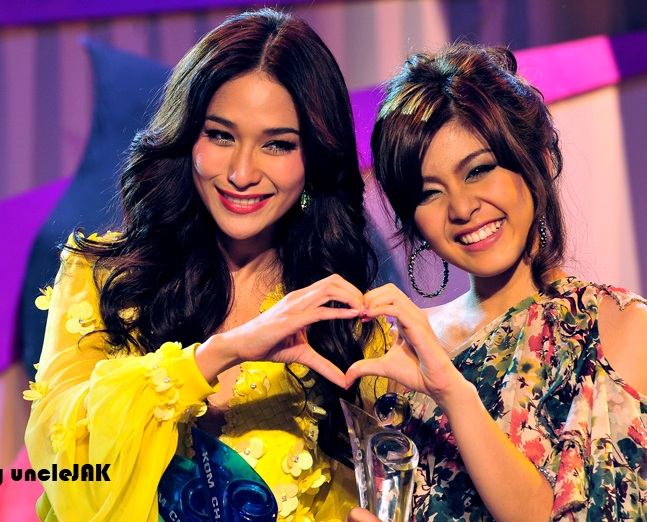 สุดยอดนักแสดงหญิงแห่งปี !!!