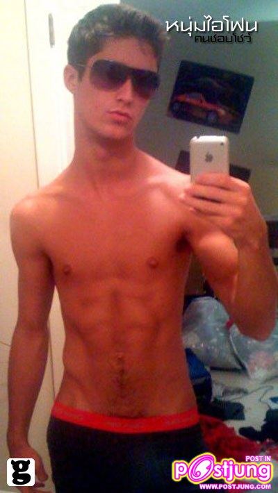 หนุุ่่มไอโฟน หล่อเซ็กซี่ทั้งนั้น