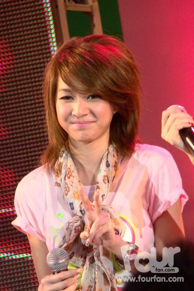 โฟร์ น่ารักสุดๆ