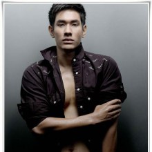 อ๋อม อรรคพันธ์ กับ เชน ณัฐวัฒน์ หล่อๆค่ะ