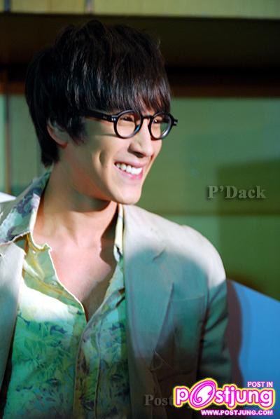 บอย ปกรณ์, ณเดชน์, เก้า งานคม ชัด ลึก Award