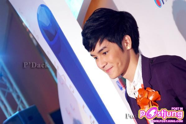 บอย ปกรณ์, ณเดชน์, เก้า งานคม ชัด ลึก Award