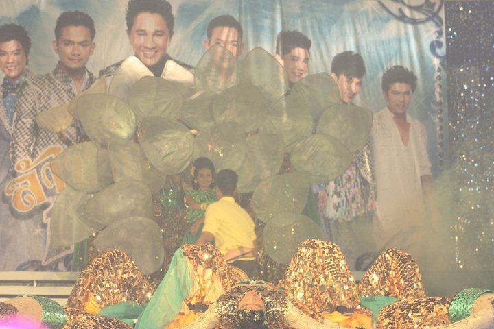 ศรีวิชัยโชว์ ตอน ล้านเจ็ด 11 แสน   ภาพใหม่