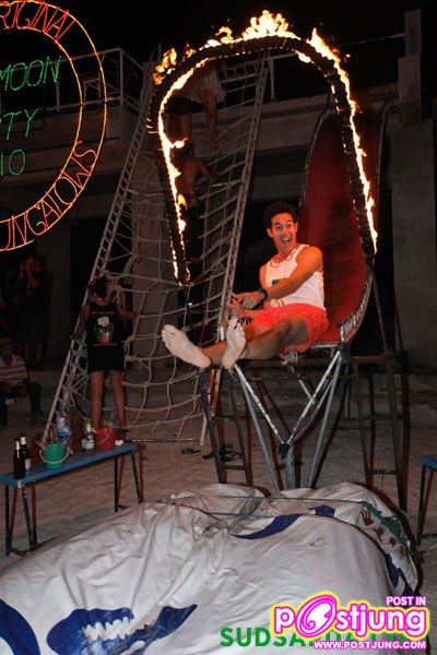 เวียร์ คนหล่อขอทำดีปี 3 @ Full Moon Party เกาะพะงัน