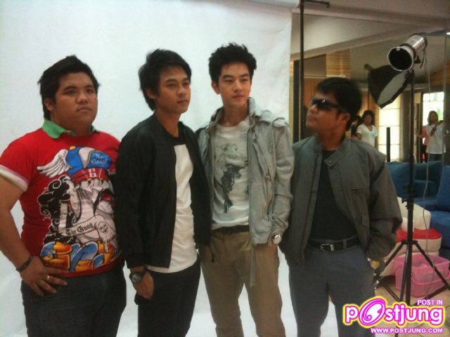 โทนี่ (ฟิตติ้ง) ละครสืบสวนป่วนกำลังสาม