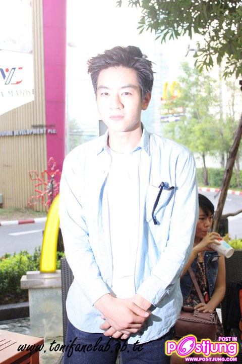 แฟนคลับเซอร์ไพร้สวันเกิดล่วงหน้าให้กับโทนี่