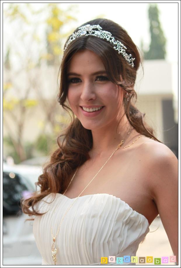 พลอย ริต้า บวงสรวง >>>> " พิมมาลา "